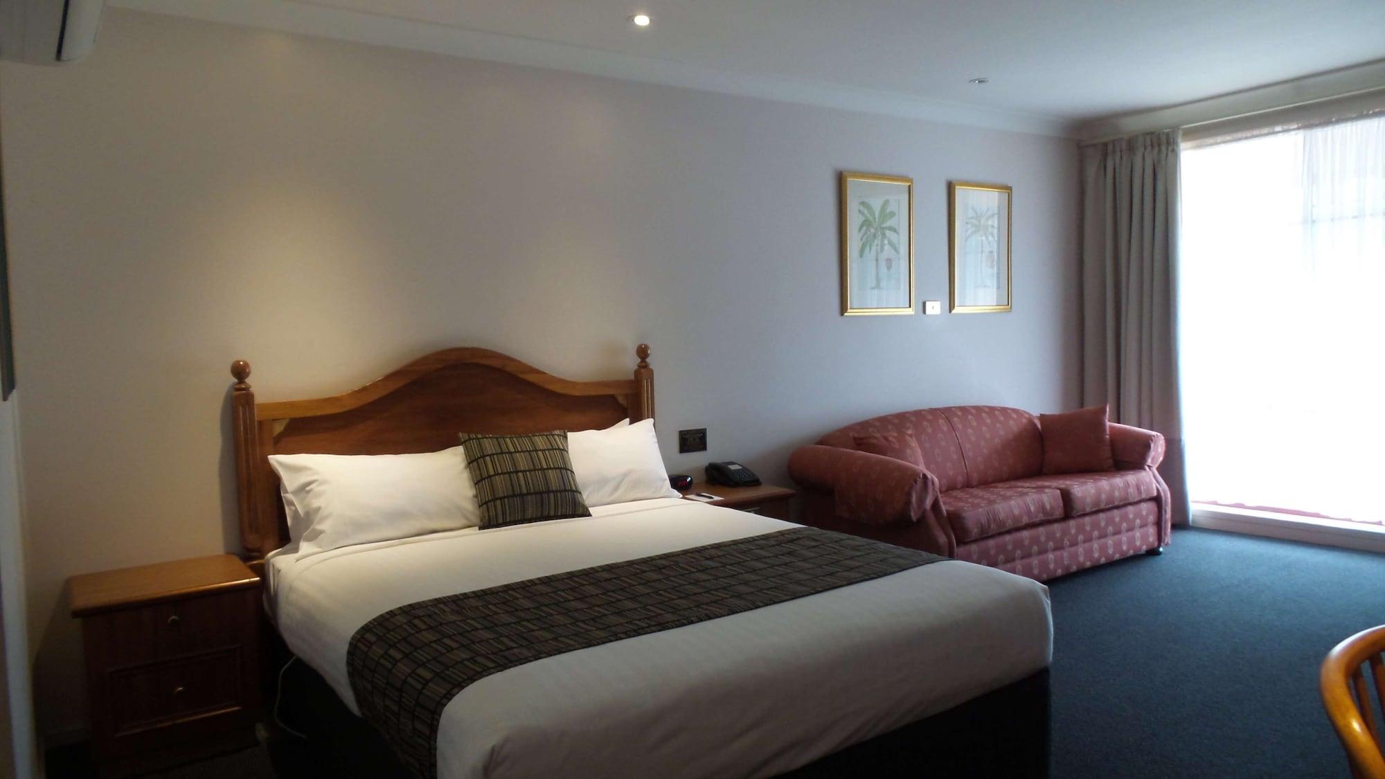 Best Western Ambassador Motor Inn & Apartments Вага Вага Екстериор снимка